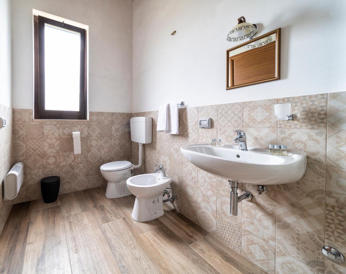 Agriturismo Tenuta Del Grillaio Acquaviva delle Fonti Bagian luar foto