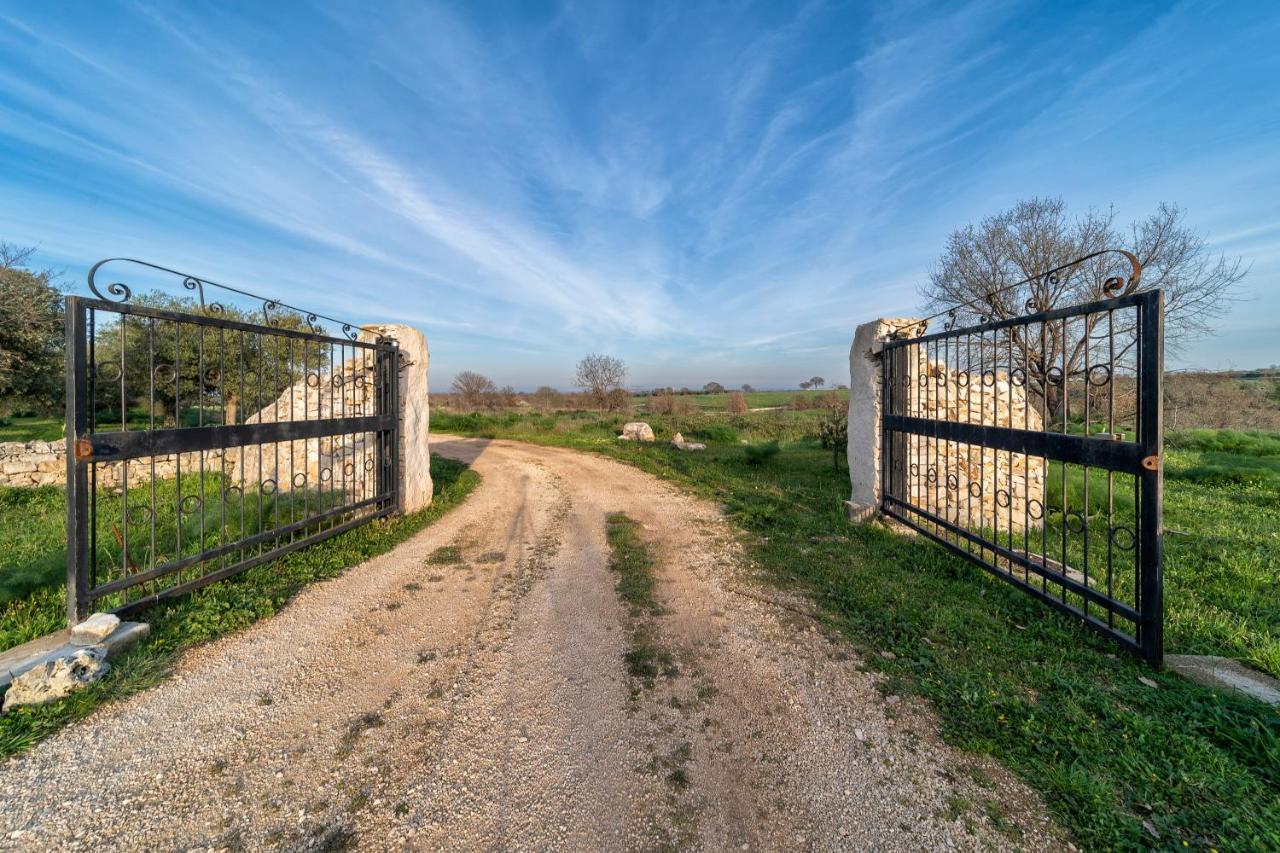 Agriturismo Tenuta Del Grillaio Acquaviva delle Fonti Bagian luar foto